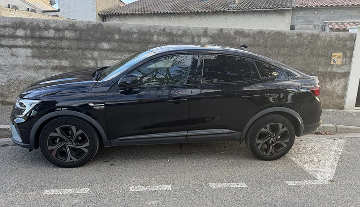 location-RENAULT-Pélissanne-roadstr