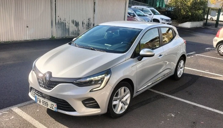 location-RENAULT-Montpellier-roadstr