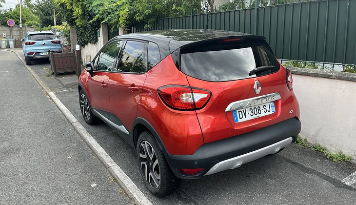 location-RENAULT-Paris-roadstr