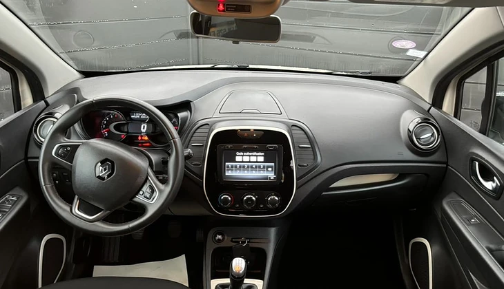 location-RENAULT-Limeil-Brévannes-roadstr