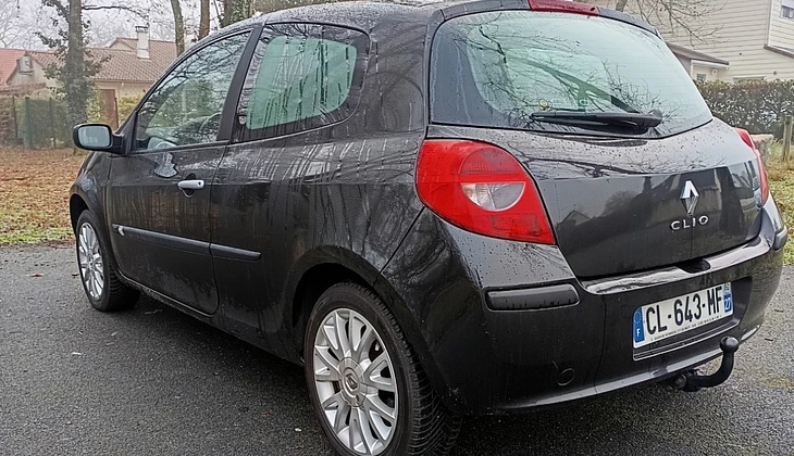 location-RENAULT-Gradignan-roadstr
