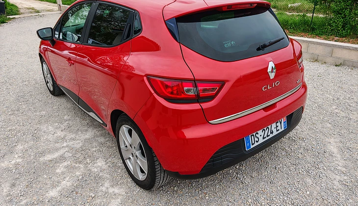location-RENAULT-Agen-roadstr