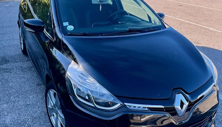 location-RENAULT-Saint-Genix-les-Villages-roadstr