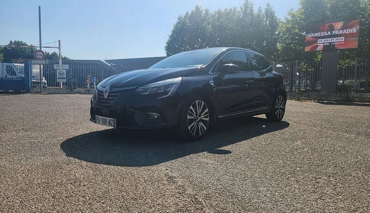location-RENAULT-Carpentras-roadstr