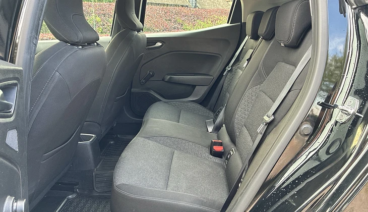 location-RENAULT-Plaisir-roadstr