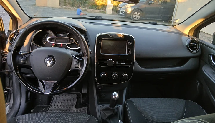 location-RENAULT-Albi-roadstr