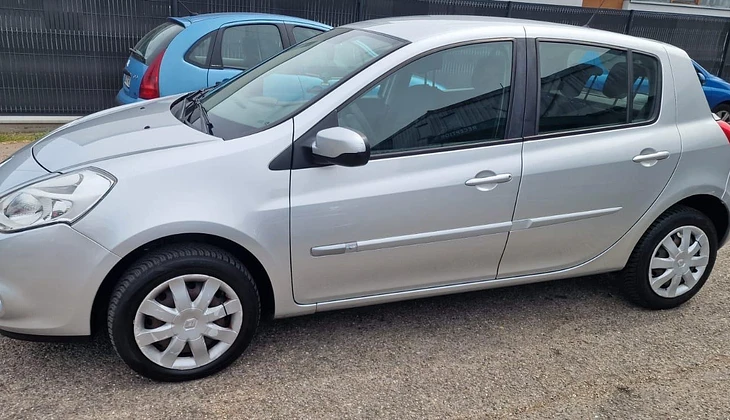 location-RENAULT-Bischheim-roadstr