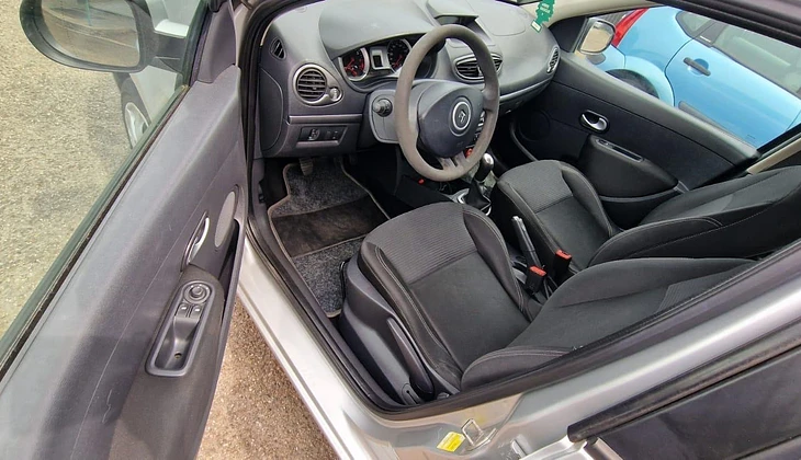 location-RENAULT-Bischheim-roadstr