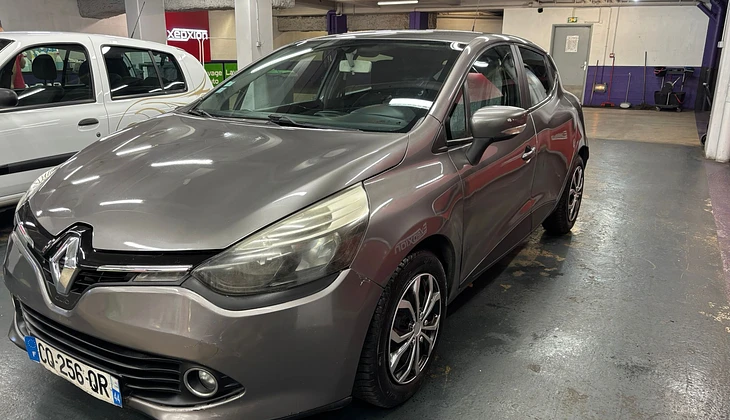 location-RENAULT-Noisy-le-Grand-roadstr