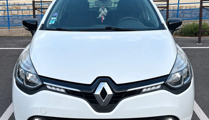 location-RENAULT-Montlhéry-roadstr