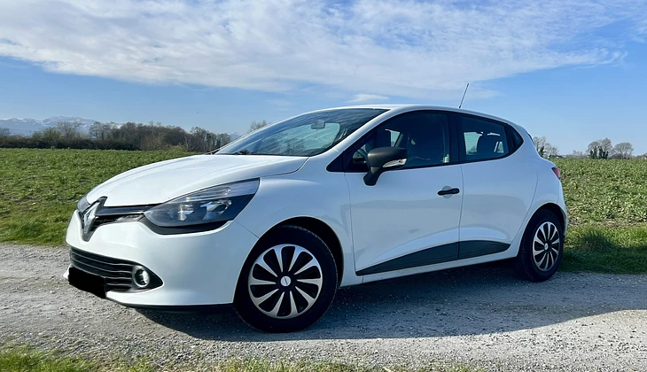 location-RENAULT-Pau-roadstr