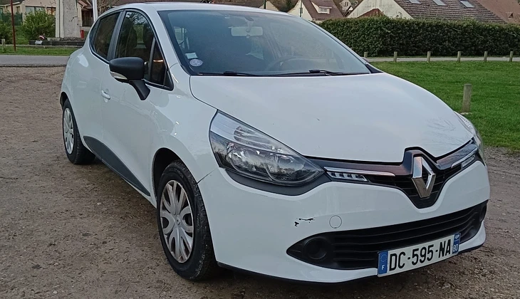 location-RENAULT-L'Aigle-roadstr