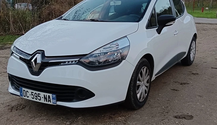 location-RENAULT-L'Aigle-roadstr