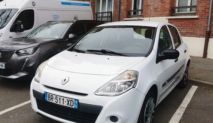 location-RENAULT-Lille-roadstr