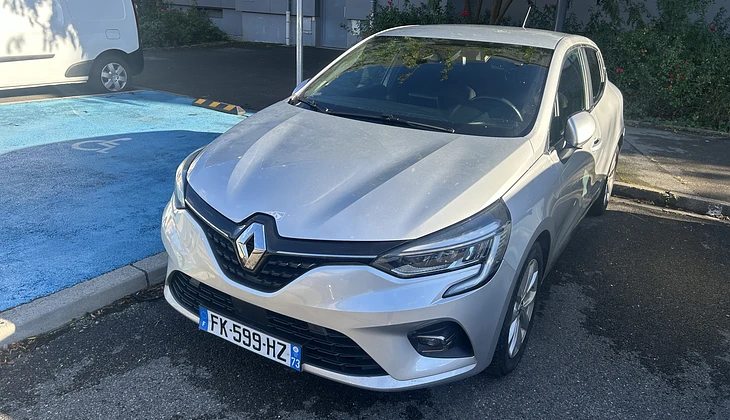 location-RENAULT-Lyon-roadstr