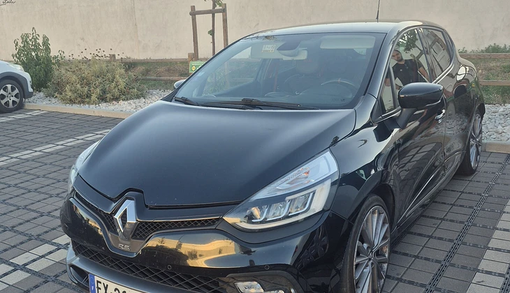 location-RENAULT-Montpellier-roadstr