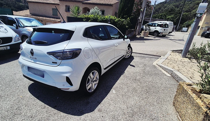 location-RENAULT-Nice-roadstr