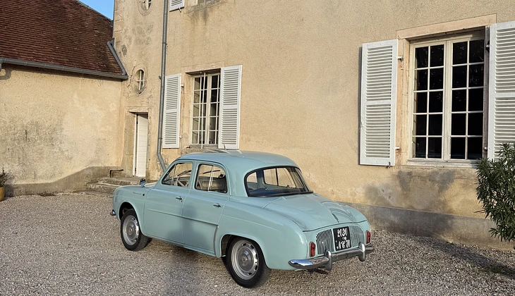 location-RENAULT-Saint-Cloud-roadstr