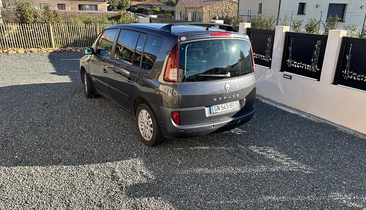 location-RENAULT-Conca-roadstr