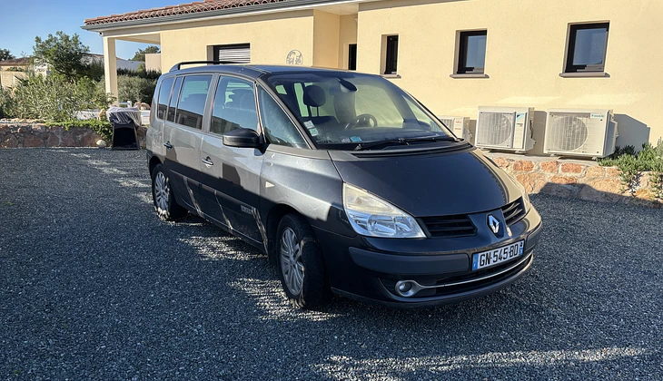 location-RENAULT-Conca-roadstr