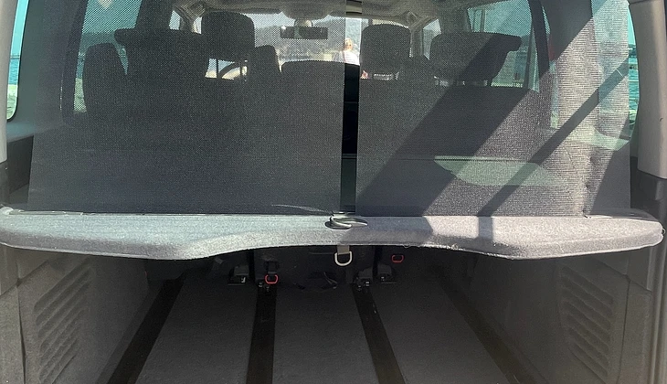 location-RENAULT-La Seyne-sur-Mer-roadstr