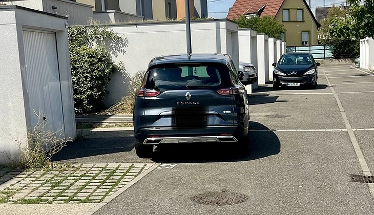 location-RENAULT-Mulhouse-roadstr