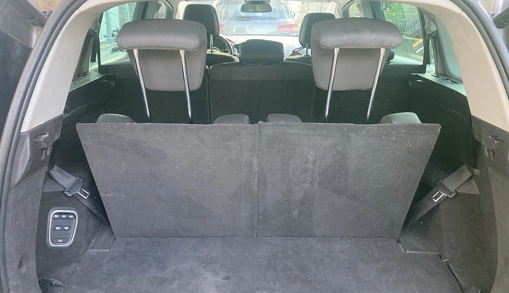 location-RENAULT-Sausset-les-Pins-roadstr