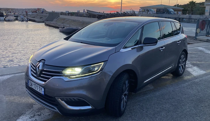 location-RENAULT-Sausset-les-Pins-roadstr