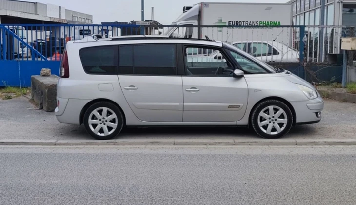 location-RENAULT-Roissy-en-Brie-roadstr