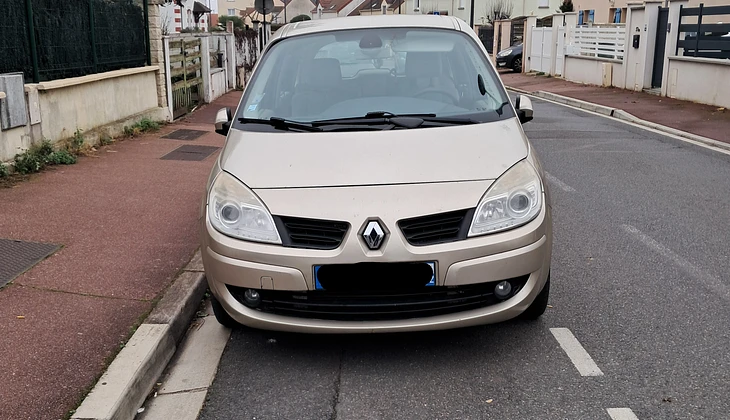 location-RENAULT-Antony-roadstr
