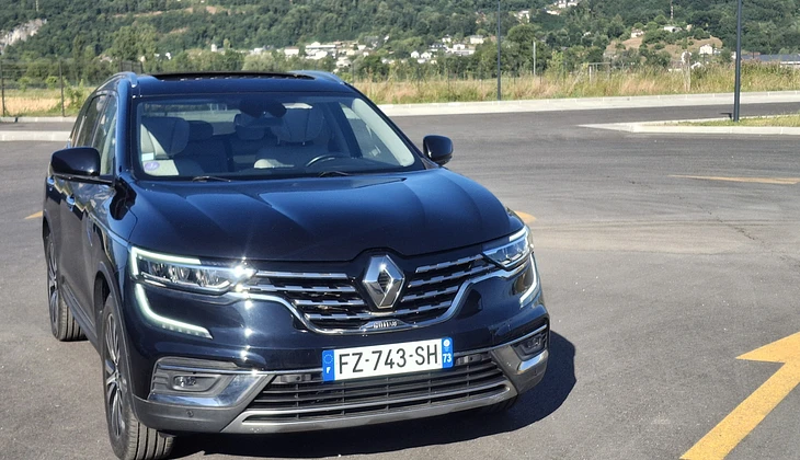 location-RENAULT-Chambéry-roadstr