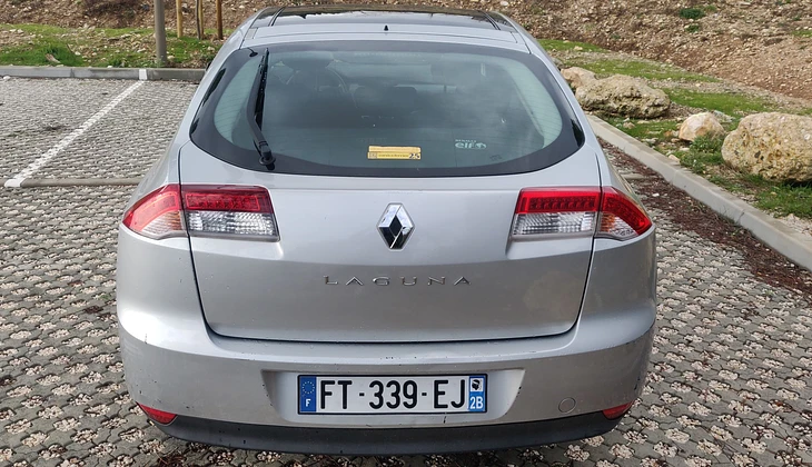 location-RENAULT-Vias-roadstr