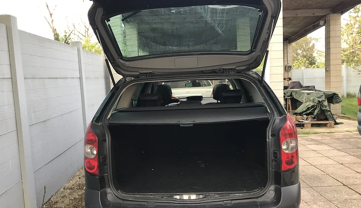 location-RENAULT-Arpajon-roadstr