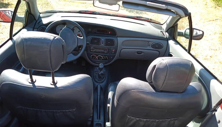 location-RENAULT-Porto-Vecchio-roadstr