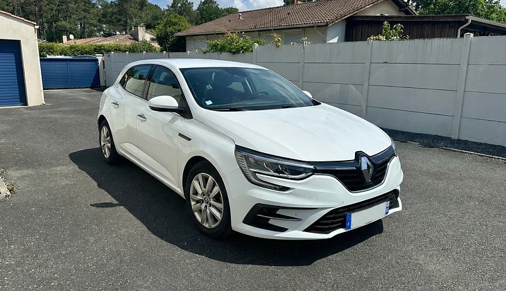 location-RENAULT-Bordeaux-roadstr