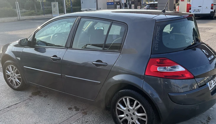 location-RENAULT-Lucciana-roadstr