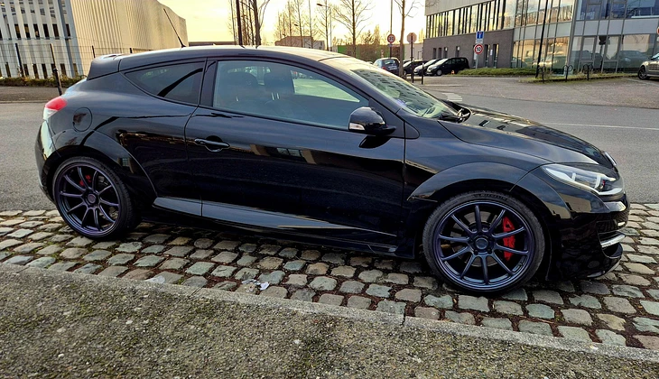 location-RENAULT-Valenciennes-roadstr