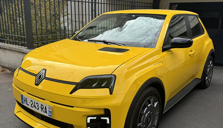 location-RENAULT-Saint-Maur-des-Fossés-roadstr