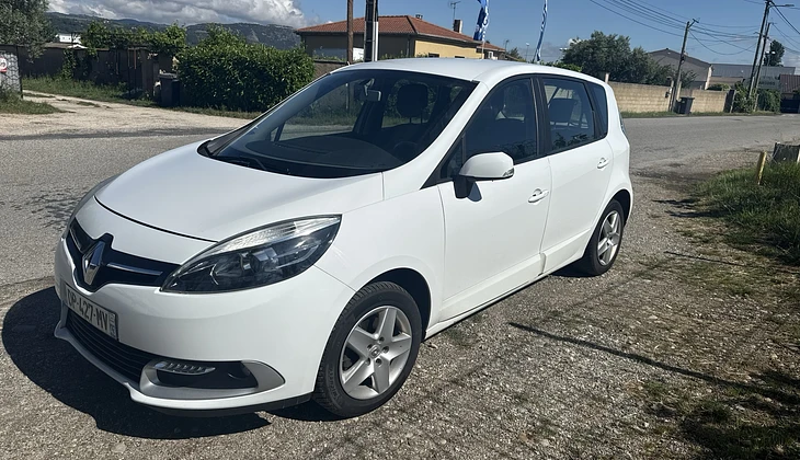 location-RENAULT-Marseille-roadstr
