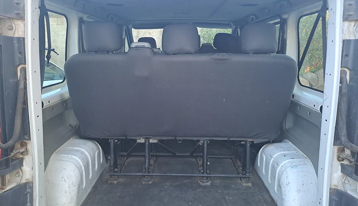 location-RENAULT-Ajaccio-roadstr