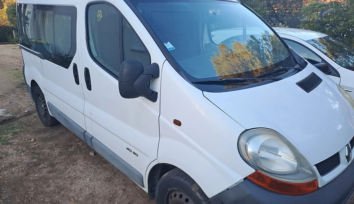 location-RENAULT-Ajaccio-roadstr