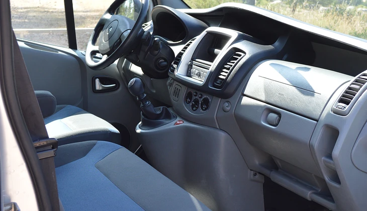 location-RENAULT-Gardanne-roadstr
