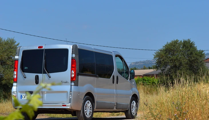 location-RENAULT-Gardanne-roadstr