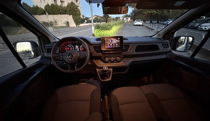 location-RENAULT-Lyon-roadstr