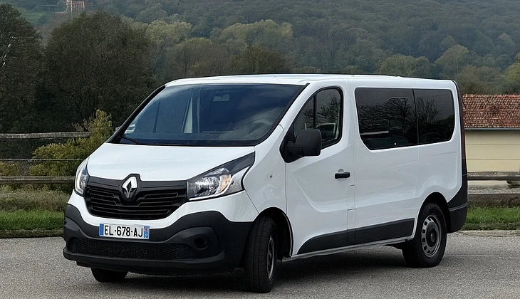 location-RENAULT-Cherbourg-en-Cotentin-roadstr