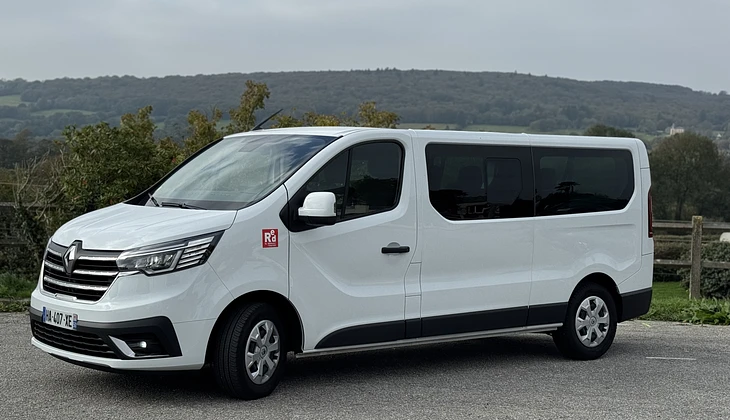 location-RENAULT-Cherbourg-en-Cotentin-roadstr