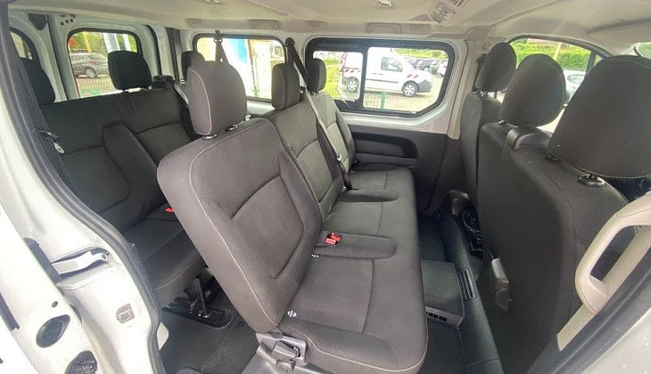 location-RENAULT-Cherbourg-en-Cotentin-roadstr