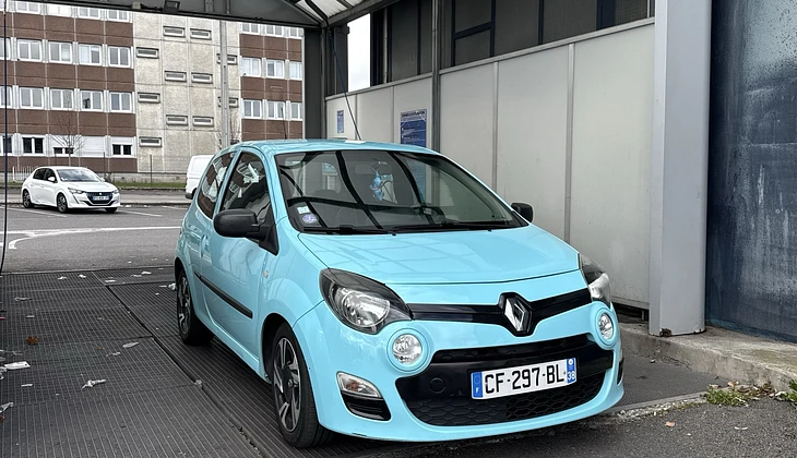 location-RENAULT-Saint-Étienne-roadstr
