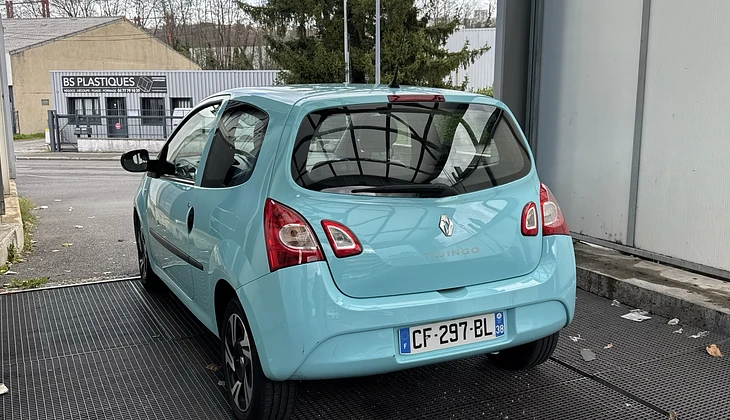 location-RENAULT-Saint-Étienne-roadstr