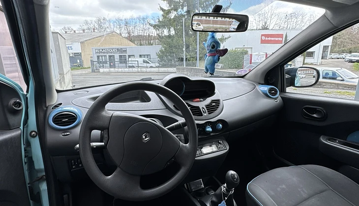 location-RENAULT-Saint-Étienne-roadstr